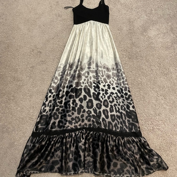 bebe Dresses & Skirts - Brand New Without Tags Bebe Dress